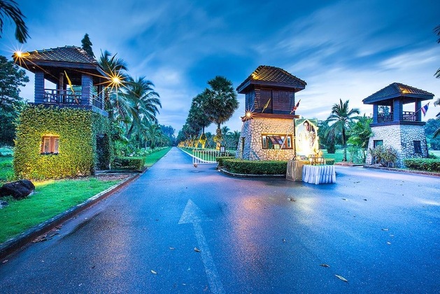 Gallery - The Hotspring Beach Resort & Spa