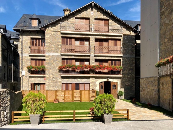 Gallery - Villa De Plan