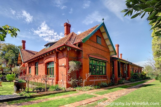 Gallery - Buxton Manor