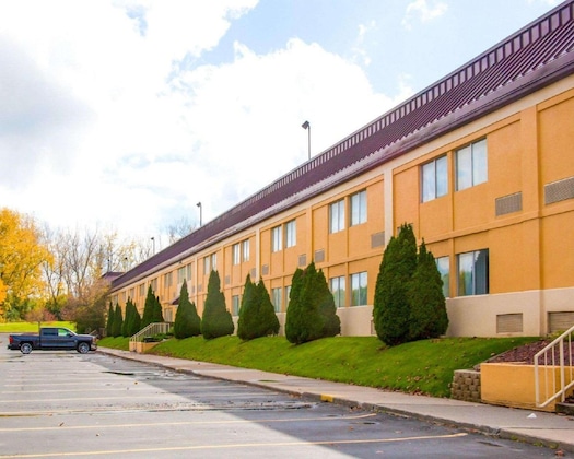 Gallery - Quality Inn & Suites Fairgrounds