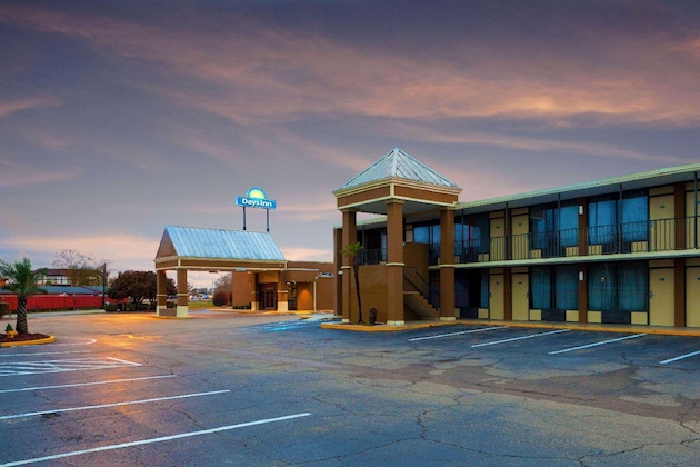 Gallery - Days Inn By Wyndham Lafayette University
