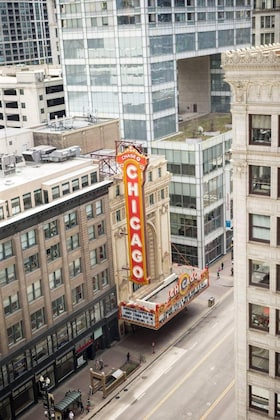 Gallery - Renaissance Chicago Downtown Hotel