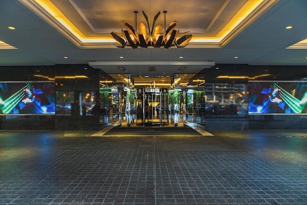 Gallery - Renaissance Chicago Downtown Hotel