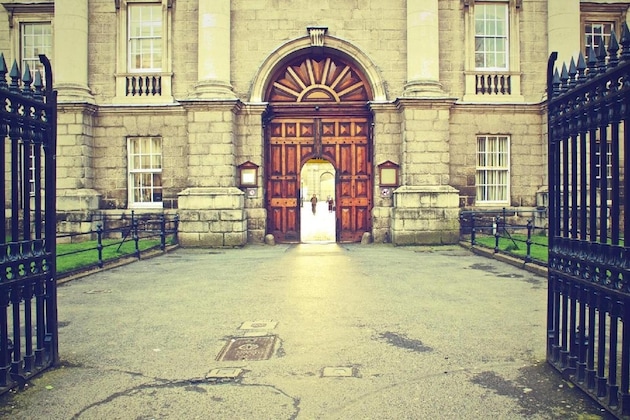 Gallery - Barnacles Temple Bar House