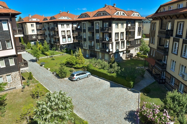 Gallery - Bojur & Bojurland Apartment Complex