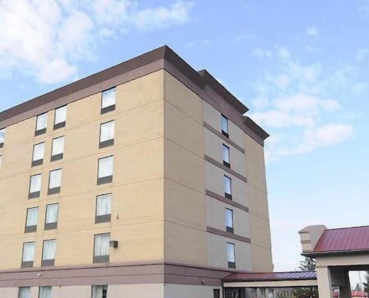 Gallery - Days Inn By Wyndham Calumet Park