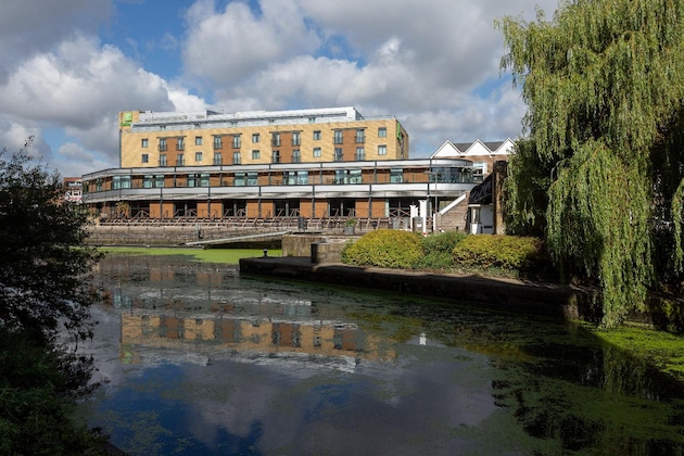 Gallery - Holiday Inn London Brentford Lock By Ihg