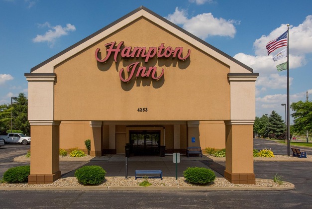 Gallery - Hampton Inn Wooster
