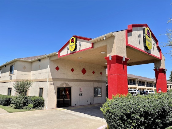 Gallery - Highland Inn Arlington