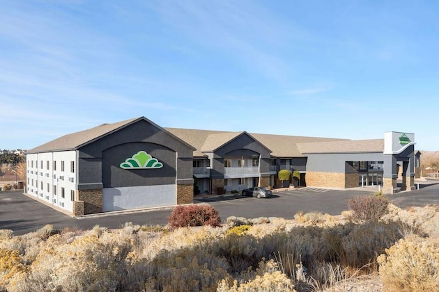 Gallery - Wingate By Wyndham Cedar City