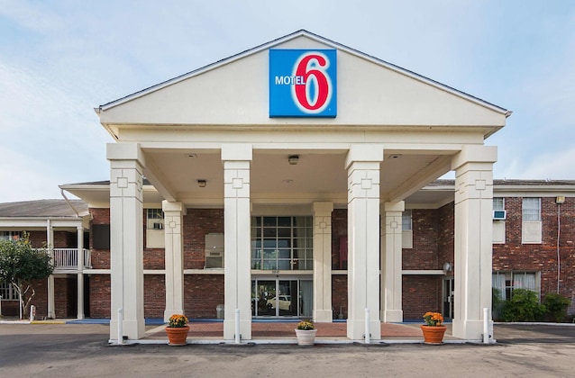 Gallery - Motel 6 Ocala Conference Center