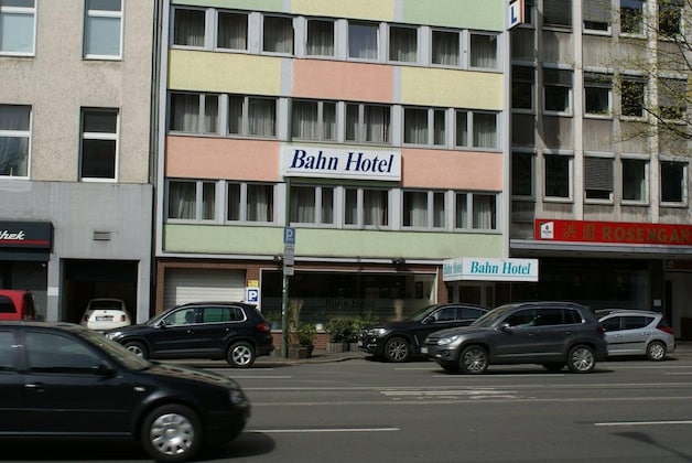 Gallery - Bahn Hotel