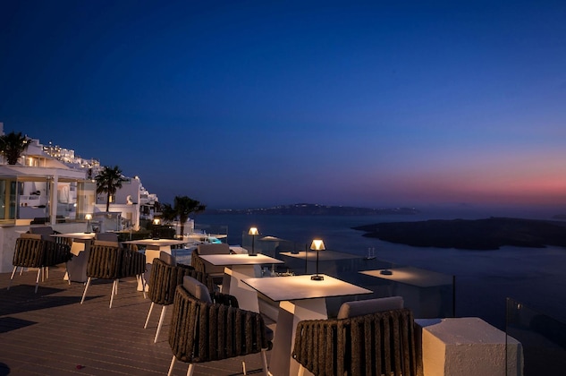 Gallery - Sun Rocks Luxury Suites