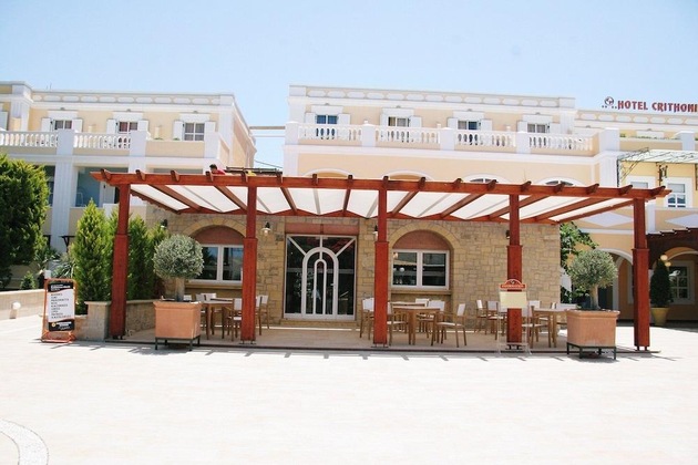 Gallery - Crithoni's Paradise Hotel