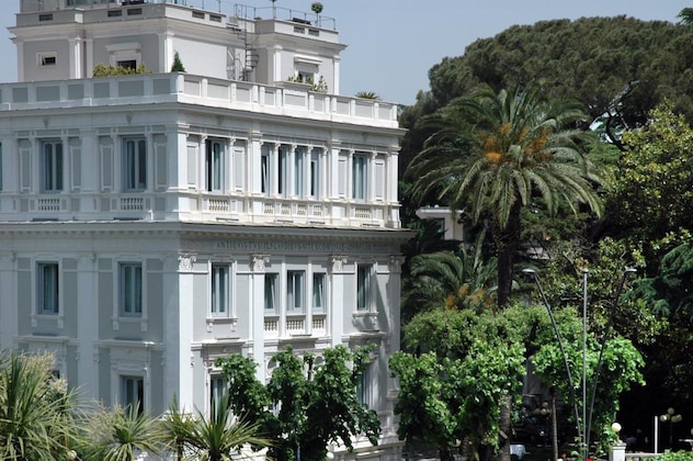 Gallery - Hotel Flora