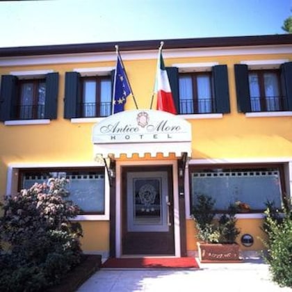 Gallery - Hotel Antico Moro