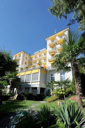 Gallery - Golf Hotel Rene Capt