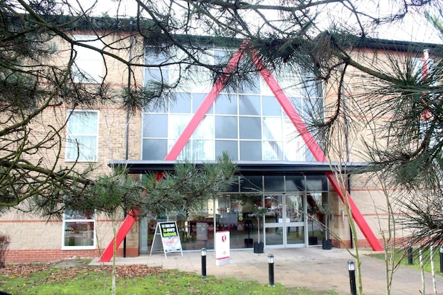 Gallery - Ramada By Wyndham London Stansted Airport