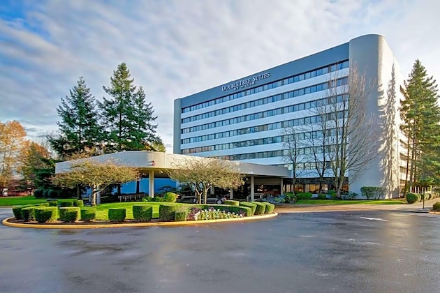 Gallery - DoubleTree Suites by Hilton Hotel Seattle Airport - Southcenter