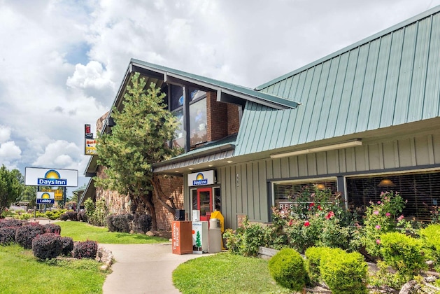Gallery - Days Inn By Wyndham Show Low