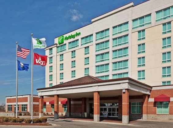 Gallery - Holiday Inn University Plaza-Bowling Green, an IHG Hotel