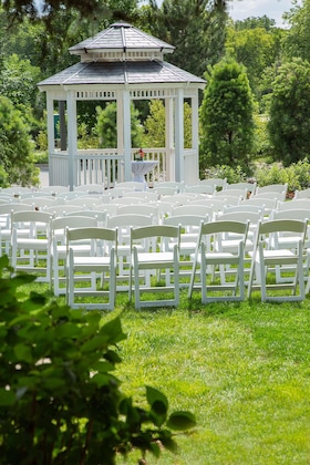Gallery - Hilton Northbrook