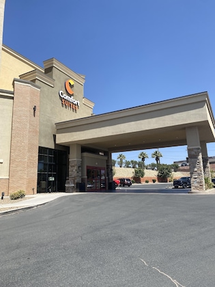 Gallery - Comfort Suites