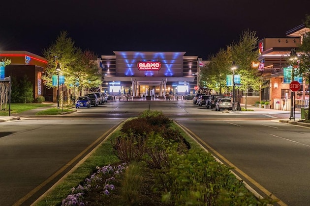 Gallery - Hyatt Place Herndon Dulles Airport East