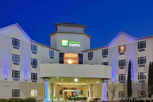 Gallery - Holiday Inn Express Hotel & Suites Houston-Downtown Conv Ctr By Ihg