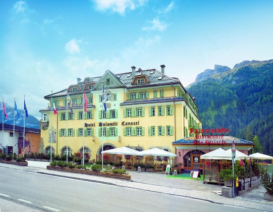 Gallery - Hotel Dolomiti Schloss
