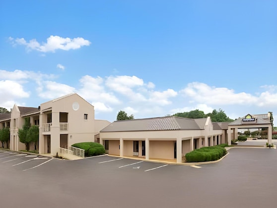Gallery - Days Inn By Wyndham Alexander City
