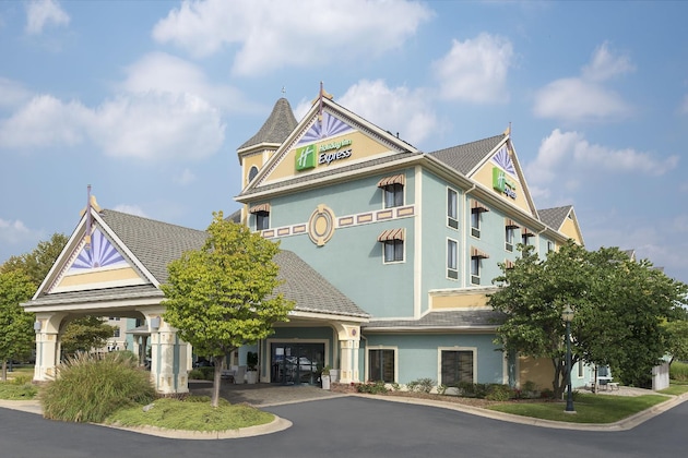 Gallery - Holiday Inn Express Holland By Ihg