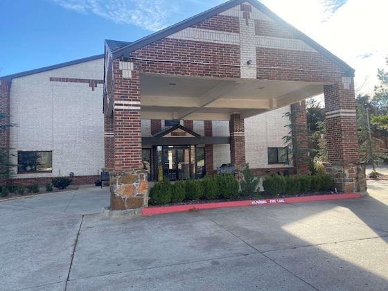 Gallery - Surestay Plus Hotel By Best Western Edmond