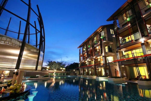 Gallery - Red Ginger Chic Resort