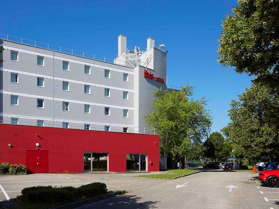 Gallery - Ibis Archamps Porte De Geneve