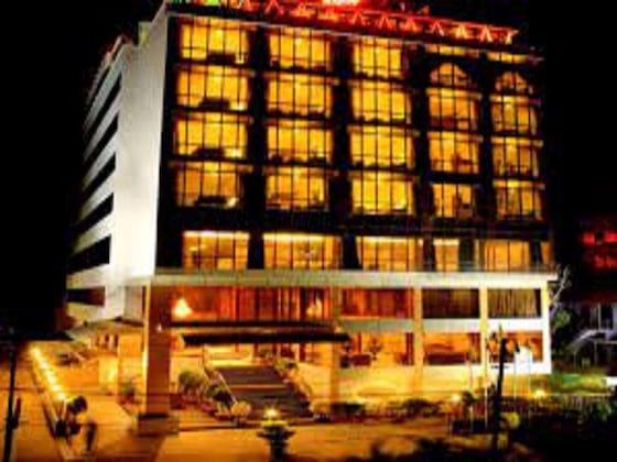 Gallery - Classic Sarovar Portico