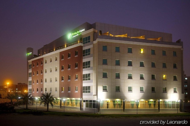 Gallery - Holiday Inn Express Dubai, Internet City By Ihg