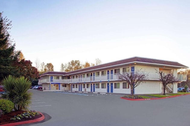 Gallery - Motel 6 Portland East - Troutdale