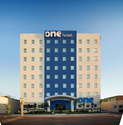 Gallery - One Aguascalientes Sur
