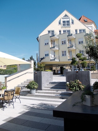Gallery - Traube Am See