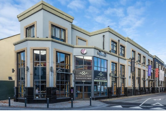 Gallery - The Prince Of Wales Hotel