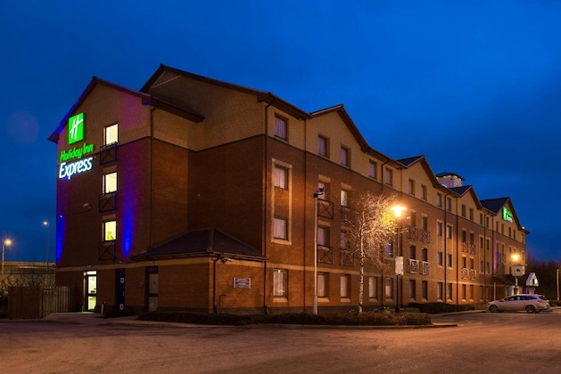 Gallery - Holiday Inn Express Stoke On Trent, An Ihg Hotel