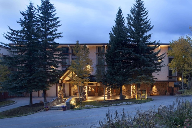 Gallery - Stonebridge Inn