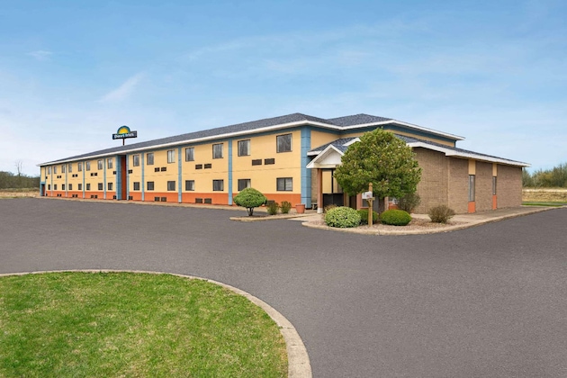 Gallery - Days Inn By Wyndham Canastota Verona