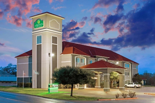 Gallery - La Quinta Inn & Suites Fairfield