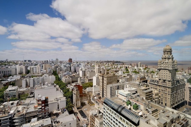Gallery - Radisson Montevideo Victoria Plaza Hotel