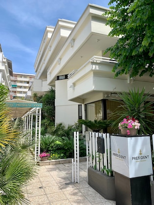 Gallery - Hotel President