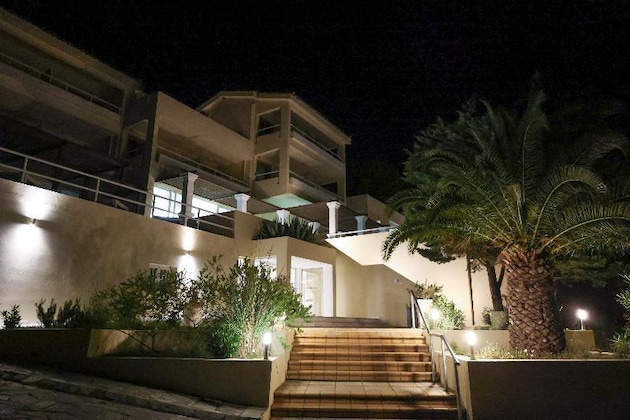 Gallery - Kanapitsa Mare Hotel