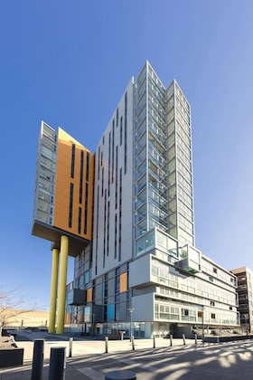 Gallery - Istay Precinct