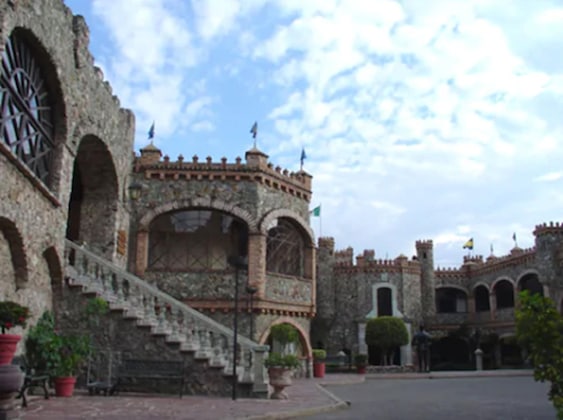 Gallery - Hotel Castillo Santa Cecilia